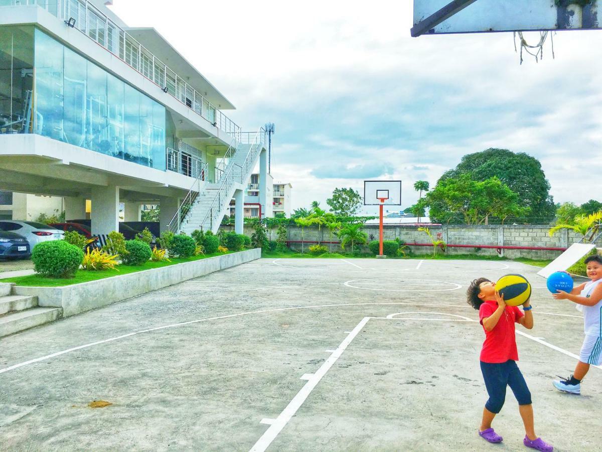 Saekyung Village One Lapu-Lapu City Kültér fotó